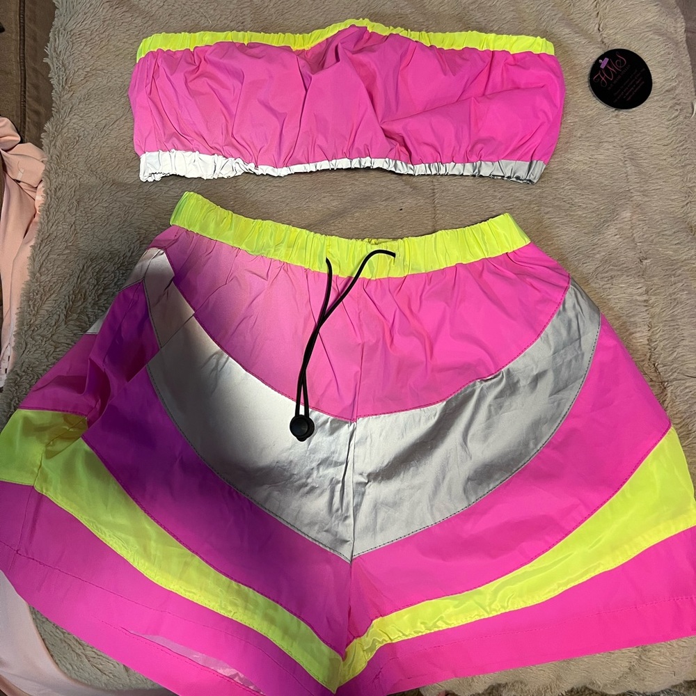 2 piece neon